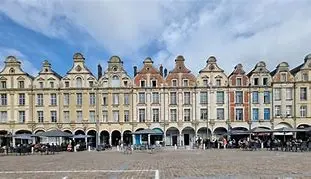 Image for Arras : Un joyau flamand au cœur du Pas-de-Calais