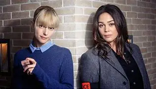 Image for Astrid et Raphaëlle : L'atypique duo d'enquêteurs qui fascine