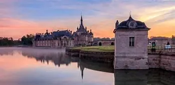 Image for Chantilly : Un joyau en Picardie