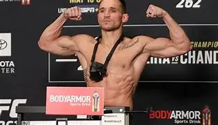 Image for Charles Oliveira vs Michael Chandler : Retour sur l'UFC 262 - Un combat pour le titre léger