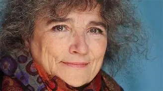 Image for Coline Serreau : Une Artiste Engagée au Service du Cinéma et de la Société