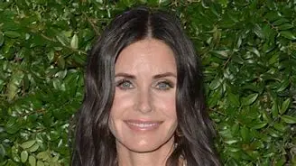 Image for Courteney Cox : Biographie, Carrière et Vie Privée de l'Icône Télévisuelle