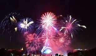 Image for Feu d'artifice : Un spectacle de lumière et de couleurs