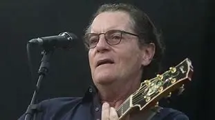 Image for Francis Cabrel : Une voix, une guitare, une empreinte indélébile sur la chanson française