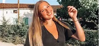 Image for Helena Bailly : L'ascension Fulgurante d'une Star du Fitness
