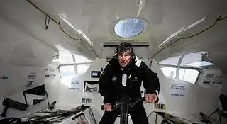 Image for Jean Le Cam, le "Roi Jean" du Vendée Globe : Une légende des mers