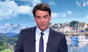 Image for Julian Bugier : Le visage familier du 13h de France 2