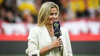 Image for Laure Boulleau : Du rectangle vert aux plateaux télé, portrait d'une icône