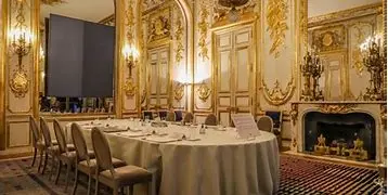 Image for Le Palais de l'Élysée : Histoire, rôle et secrets du siège de la présidence française