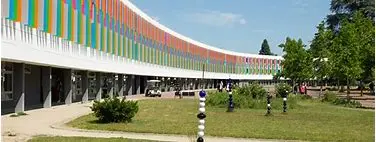 Image of Lycée Polyvalent Jean Monnet: Un tremplin vers l'excellence