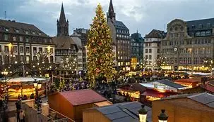Image for Marché de Noël de Strasbourg : La Magie de Noël en Alsace