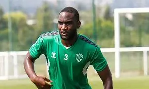 Image for Mickaël Nadé : Un roc défensif sur le terrain