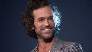 Image of Romain Duris : Un acteur français au charisme magnétique