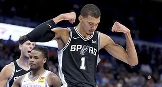 Image for Spurs vs Lakers : Une Rivalité Légendaire en NBA